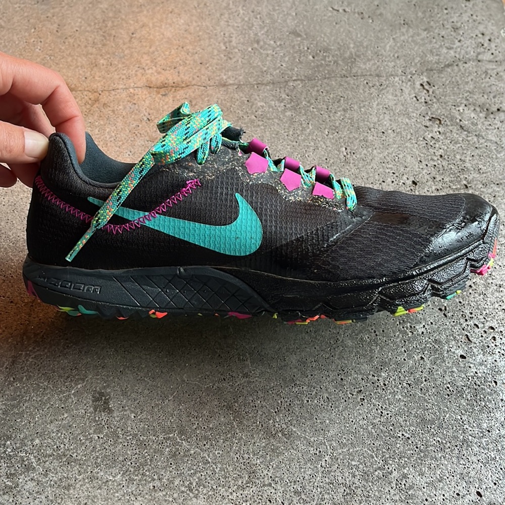 Cutest Nike Zoom Whildhorse 2 trail running black turquoise yellow purple